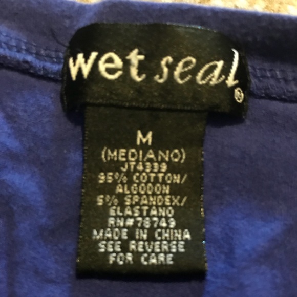 Soft Purple V-Neck Tee - Picture 3 of 3